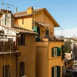 Trastevere Large Comfortable Apartment