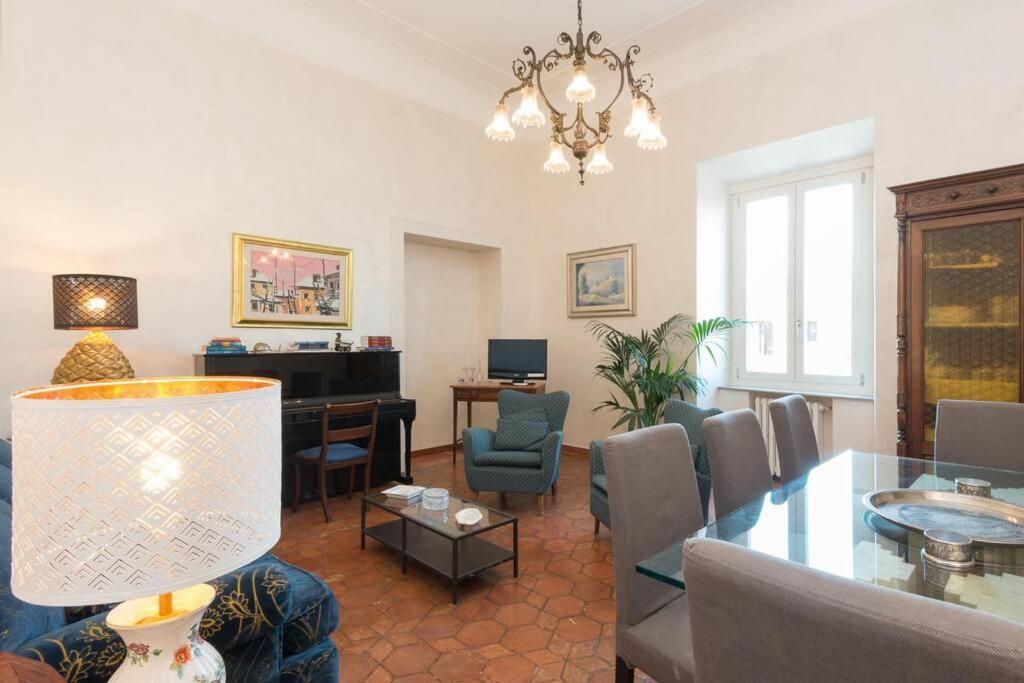 Trastevere Large Comfortable Apartment Rom