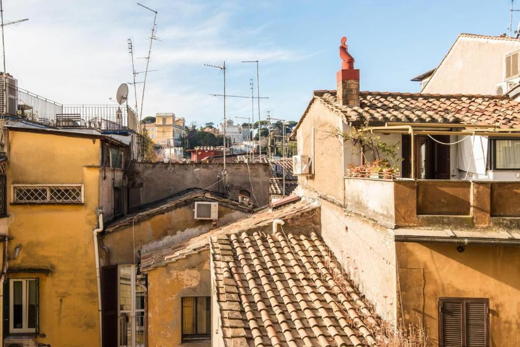 Apartment Trastevere Large Comfortable Rom