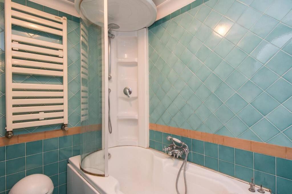 Apartment Trastevere Large Comfortable Rom